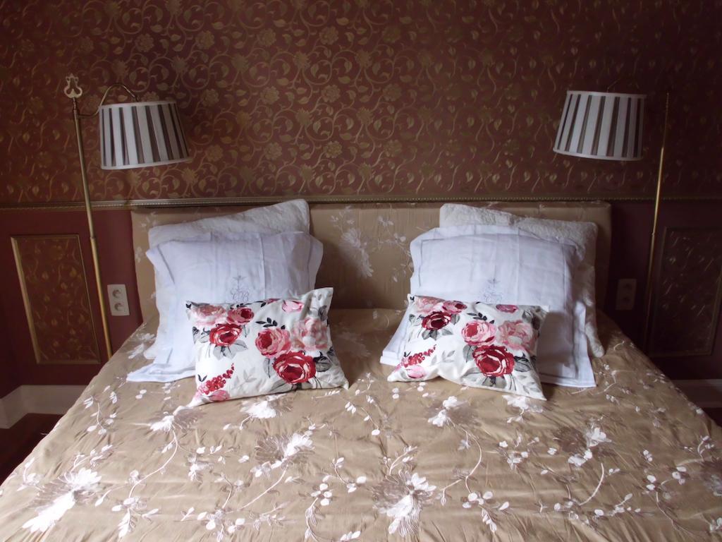 Apartments Suites In أنتويرب الغرفة الصورة