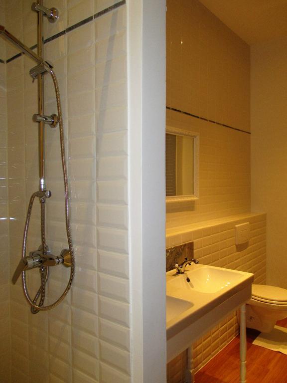 Apartments Suites In أنتويرب المظهر الخارجي الصورة