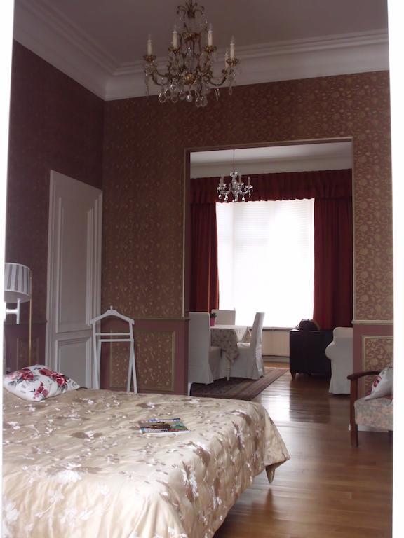 Apartments Suites In أنتويرب الغرفة الصورة