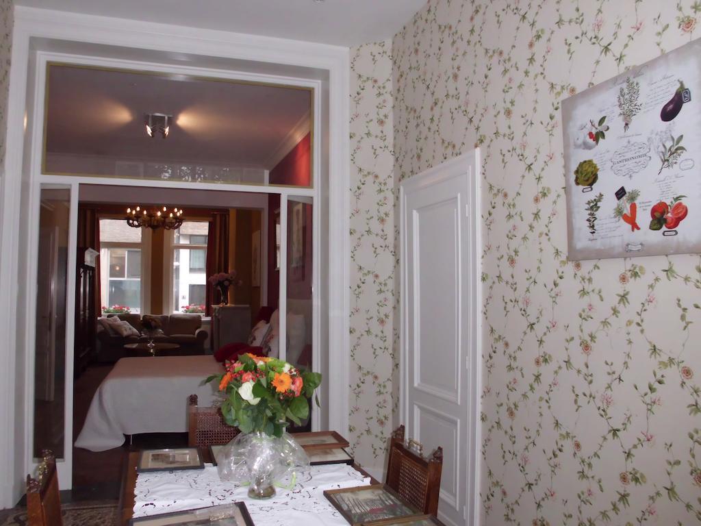 Apartments Suites In أنتويرب الغرفة الصورة